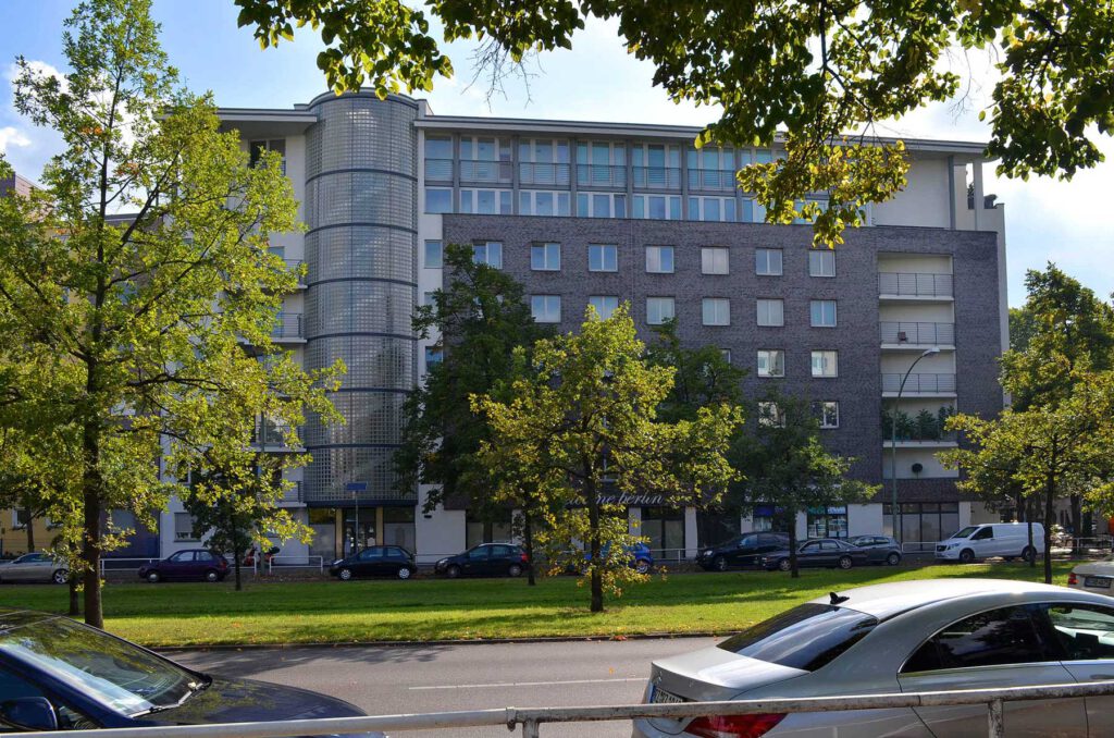 Modernes Wohn- und Geschäftshaus Lietzenburger Straße